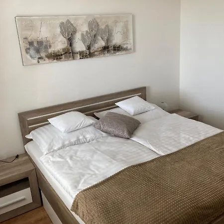 Rubin Apartment