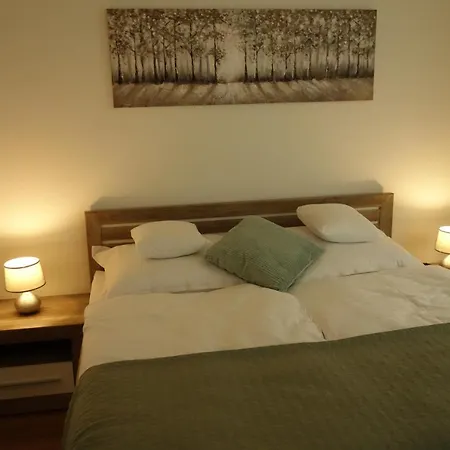 Rubin Apartment *