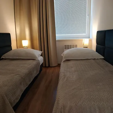 Rubin Apartment *