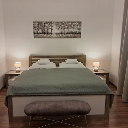 Rubin Apartamento Nesvady