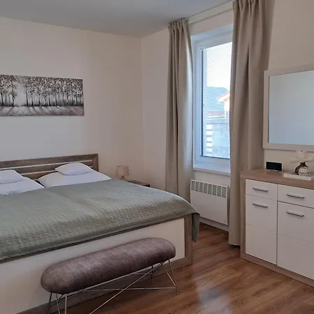 Rubin Apartamento Nesvady